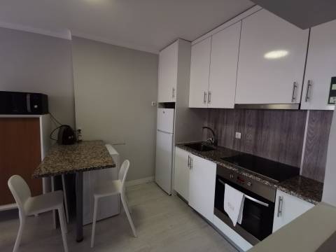 Apartamento T1 em Vila Praia de Ancora - Primeira linha