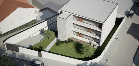 Terreno para Construção de Edifício Multifamiliar