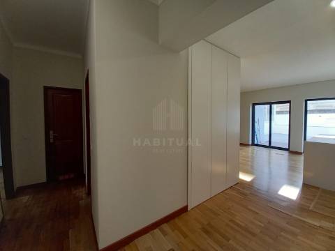 APARTAMENTO T3 COM TERRAÇO NO CENTRO DA CIDADE DE VIANA DO CASTELO