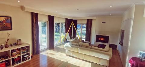 Moradia Isolada T5.