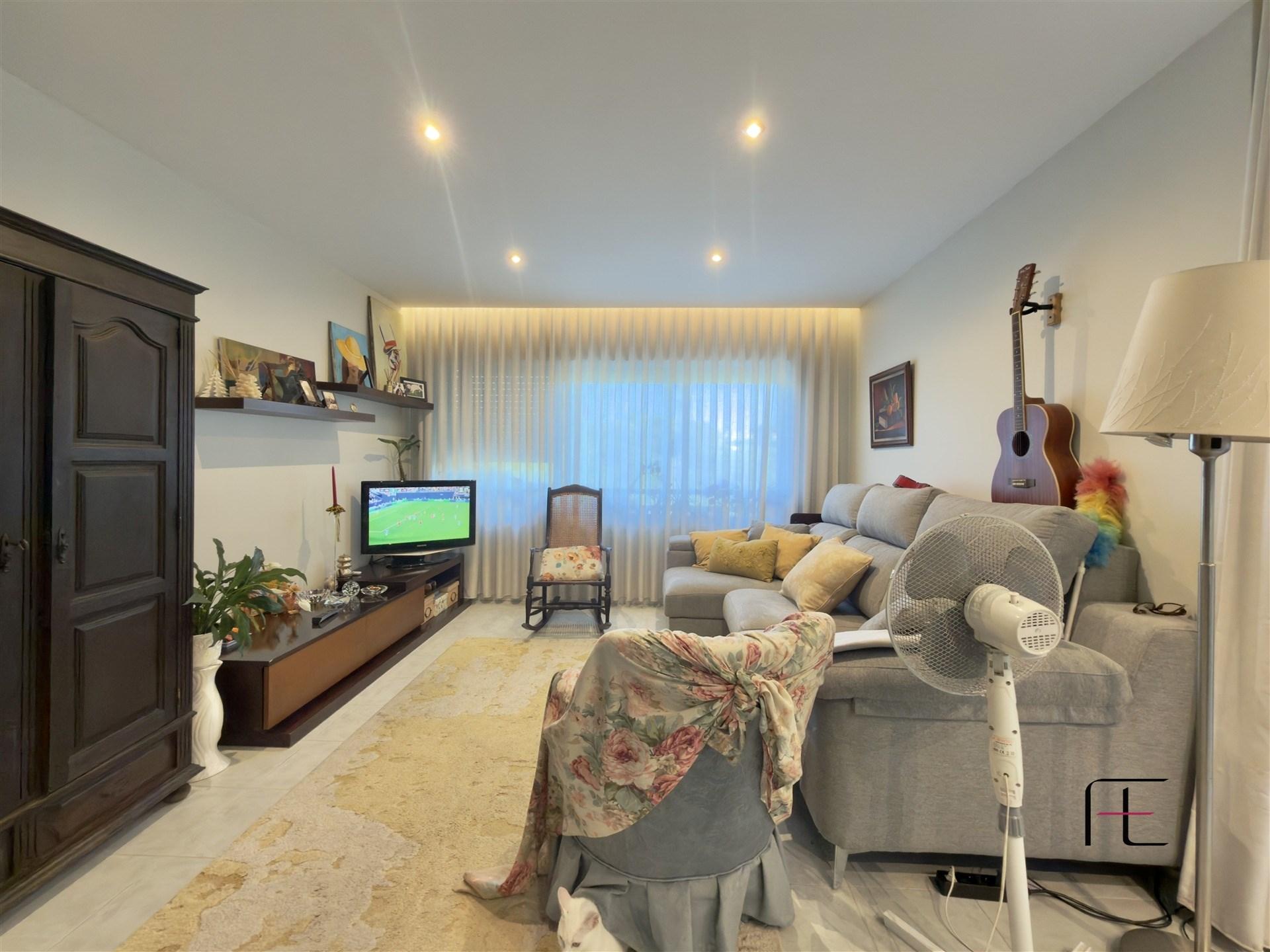 Apartamento T3 Venda em Mafamude e Vilar do Paraíso,Vila Nova de Gaia
