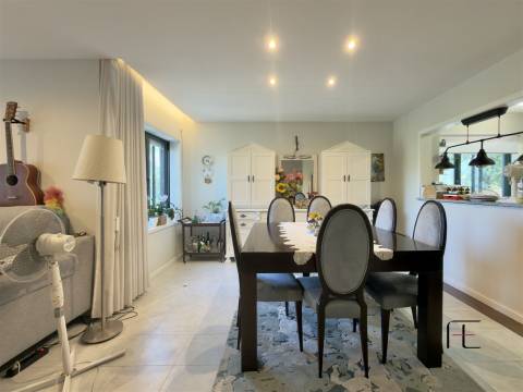 Apartamento T3 Venda em Mafamude e Vilar do Paraíso,Vila Nova de Gaia