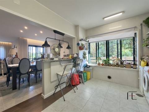 Apartamento T3 Venda em Mafamude e Vilar do Paraíso,Vila Nova de Gaia