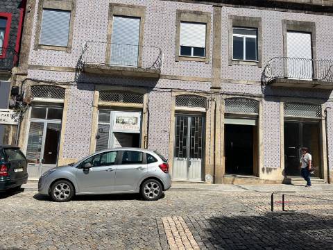 Prédio >=T10 Venda em Peso da Régua e Godim,Peso da Régua