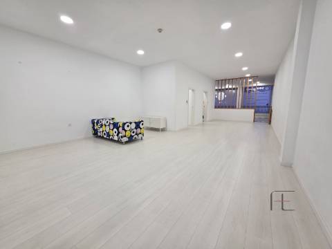 Loja  Venda em Rio Tinto,Gondomar