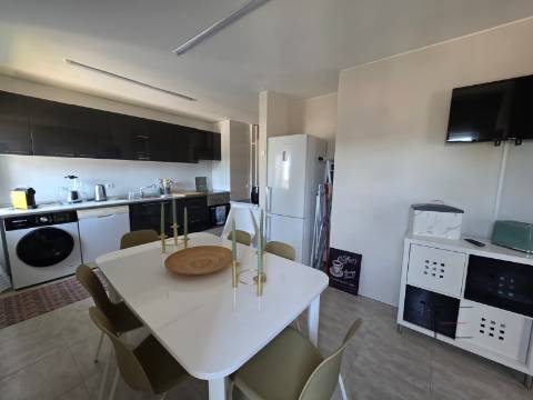 Apartamento T4 Arrendamento em São Mamede de Infesta e Senhora da Hora,Matosinhos