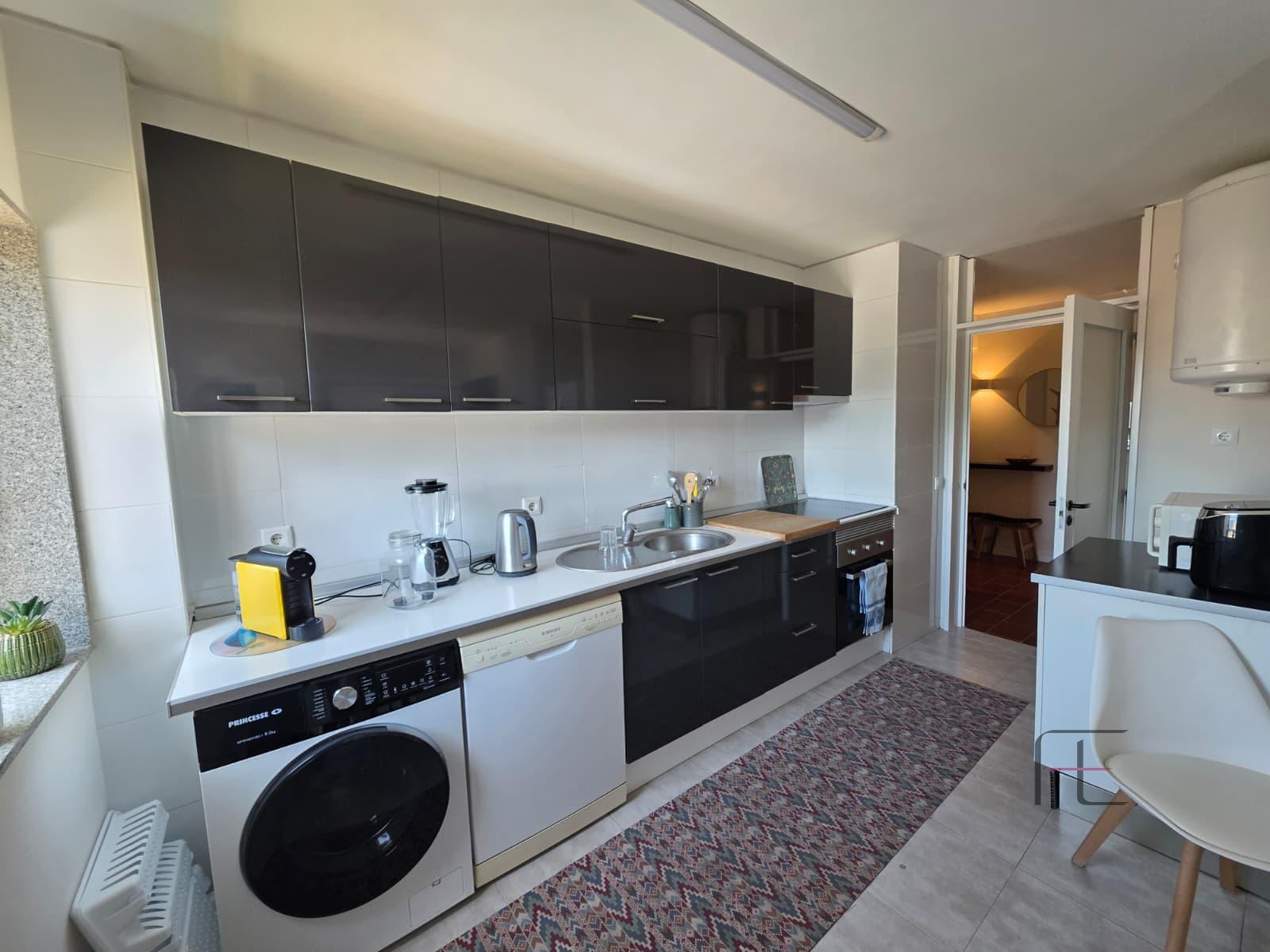 Apartamento T4 Arrendamento em São Mamede de Infesta e Senhora da Hora,Matosinhos