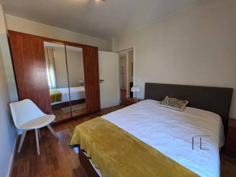 Apartamento T4 Arrendamento em São Mamede de Infesta e Senhora da Hora,Matosinhos