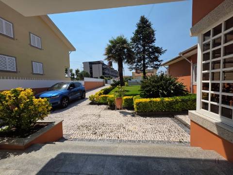 Moradia T4 Venda em Arcozelo,Vila Nova de Gaia