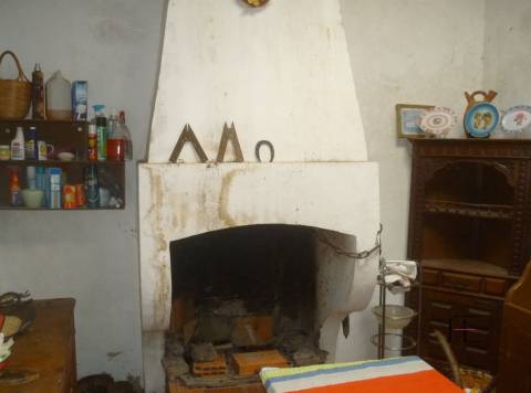Moradia Geminada T3 Venda em Açoreira,Torre de Moncorvo