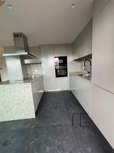 Apartamento T2 Venda em Mafamude e Vilar do Paraíso,Vila Nova de Gaia