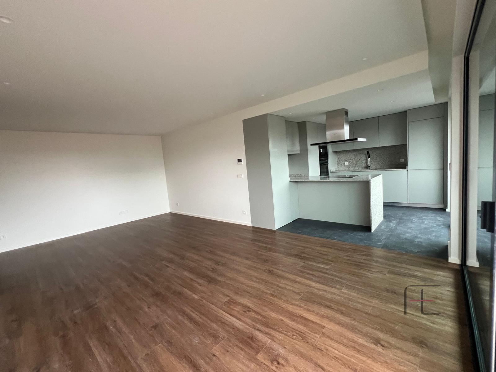 Apartamento T2 Venda em Mafamude e Vilar do Paraíso,Vila Nova de Gaia
