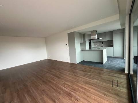 Apartamento T2 Venda em Mafamude e Vilar do Paraíso,Vila Nova de Gaia