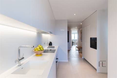 Apartamento T4 Venda em Matosinhos e Leça da Palmeira,Matosinhos