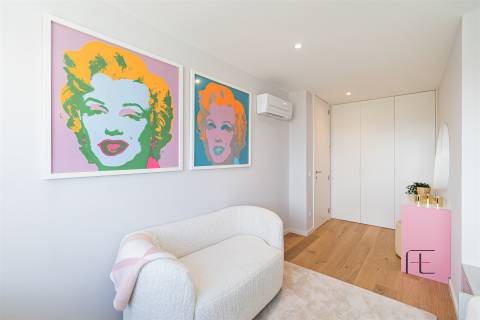 Apartamento T4 Venda em Matosinhos e Leça da Palmeira,Matosinhos