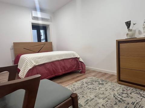 Moradia T3 Venda em Baguim do Monte (Rio Tinto),Gondomar