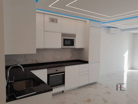 Apartamento T2 Venda em Quarteira,Loulé