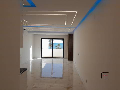 Apartamento T2 Venda em Quarteira,Loulé