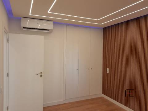 Apartamento T2 Venda em Quarteira,Loulé