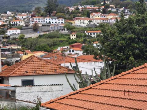 Andar Moradia T2 Venda em Funchal (São Pedro),Funchal