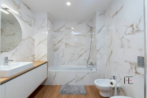 Apartamento T3 Venda em Mafamude e Vilar do Paraíso,Vila Nova de Gaia