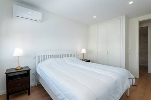 Apartamento T3 Venda em Mafamude e Vilar do Paraíso,Vila Nova de Gaia