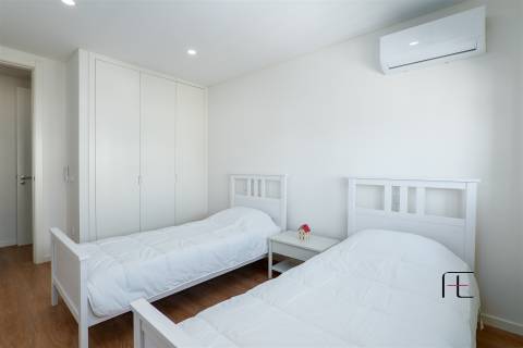 Apartamento T3 Venda em Mafamude e Vilar do Paraíso,Vila Nova de Gaia