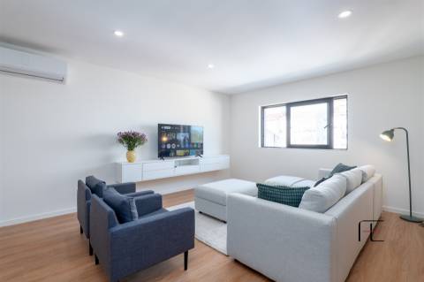 Apartamento T3 Venda em Mafamude e Vilar do Paraíso,Vila Nova de Gaia