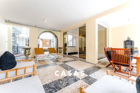 Chalet T4 Venda em Funchal (Sé),Funchal