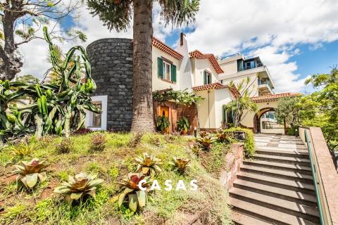 Chalet T4 Venda em Funchal (Sé),Funchal