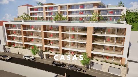 Apartamento de 248 m² C/ Terraço e Piscina Privativa, 2 suites, 2 lugares de Estacionamento