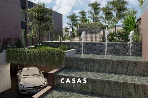 PENTHOUSE DE LUXO T3 C/ PISCINA PRIVADA NO FUNCHAL