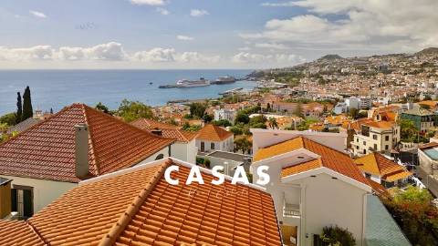 Moradia Isolada T4 Venda em Funchal (Santa Maria Maior),Funchal