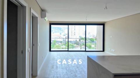 APARTAMENTO T3 NO FUNCHAL, SÃO MARTINHO