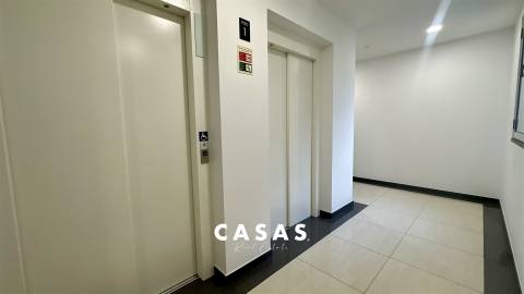 Apartamento T2 Venda em São Martinho,Funchal