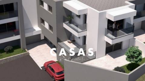 Apartamento T2 em Sto. António - Funchal
