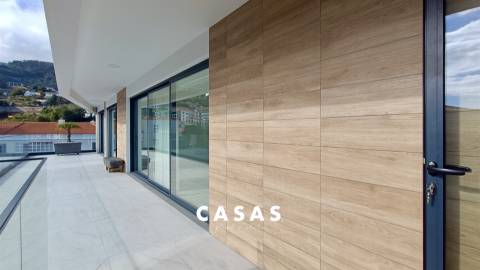 PENTHOUSE T3 no Caniço, Santa Cruz | ILHA DA MADEIRA