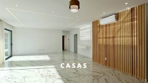 PENTHOUSE T3 no Caniço, Santa Cruz | ILHA DA MADEIRA