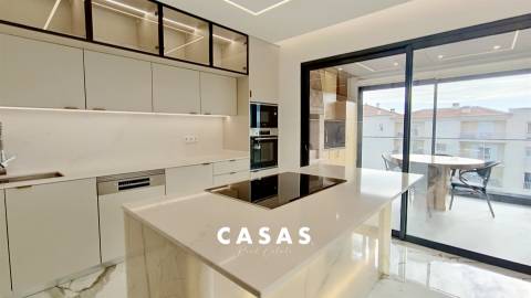 PENTHOUSE T3 no Caniço, Santa Cruz | ILHA DA MADEIRA