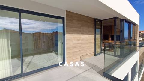 PENTHOUSE T3 no Caniço, Santa Cruz | ILHA DA MADEIRA