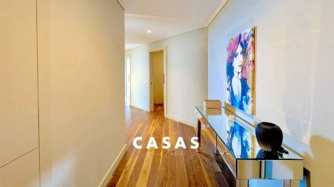 APARTAMENTO T2 DE LUXO A BEIRA MAR NO FUNCHAL