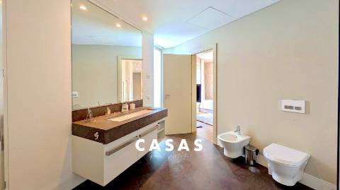APARTAMENTO T2 DE LUXO A BEIRA MAR NO FUNCHAL