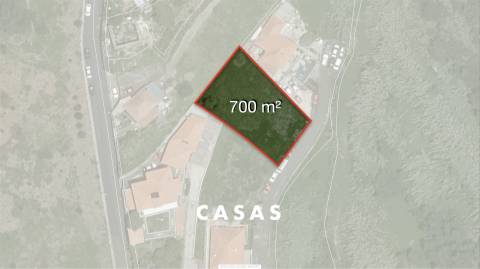 LOTE DE TERRENO ÚRBANO COM 700 m² | FUNCHAL
