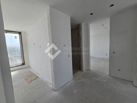 Moradia Isolada T5 com piscina - Azeitão