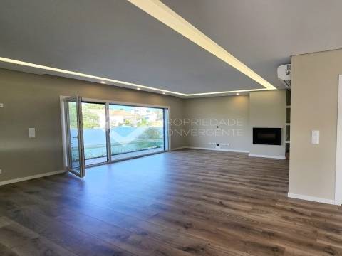 Moradia T3 - Pinhal do General, Fernão Ferro