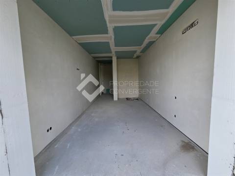 Moradia Isolada T3 com piscina - Azeitão