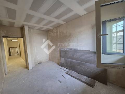 Apartamento T4 - Coina