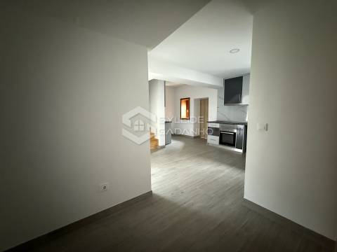 Apartamento T4 Arrendamento em Tortosendo,Covilhã