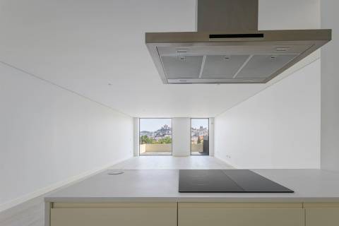 Apartamento T2 para Arrendamento, zona histórica de gaia, com piscina, spa e vista panorâmica