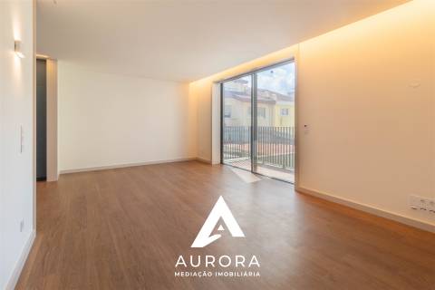 Apartamento T2 nascente/sul a 100 metros da praia de Espinho